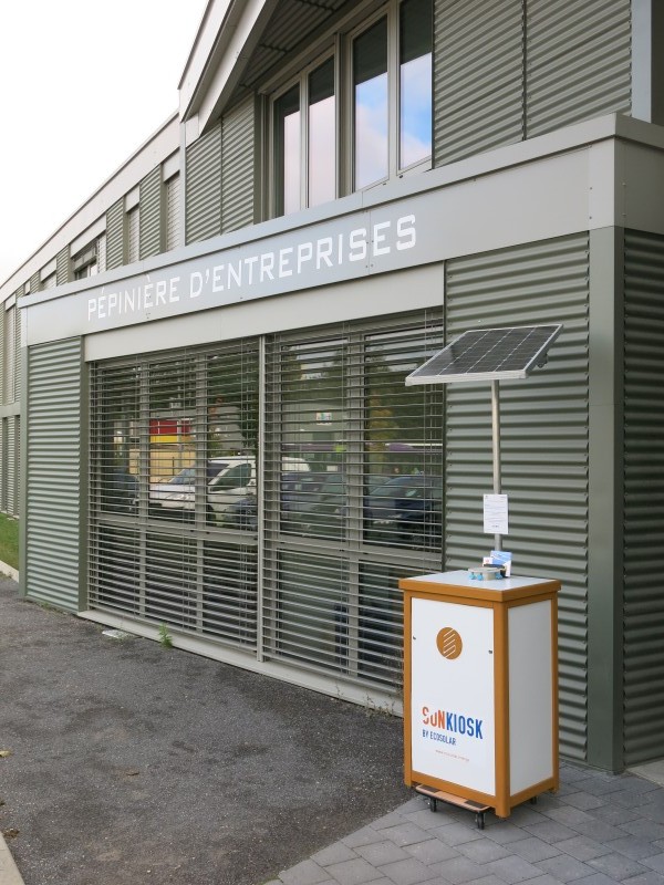 Le SUNKIOSK Totem à la pépinière d'entreprises du Val de Vence